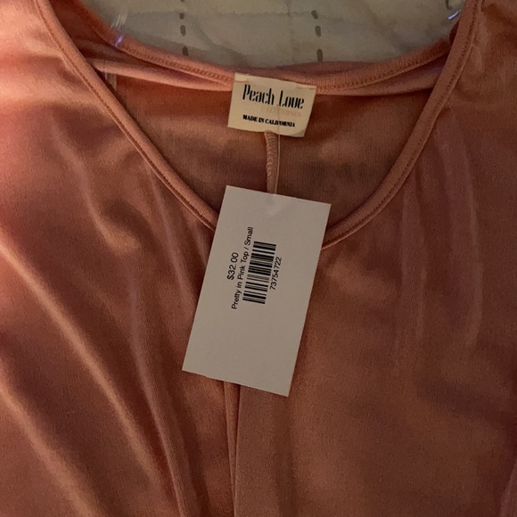 Knotted Top - Picture 2 of 4